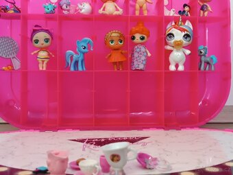 LOL kufřík s panenkami - 13