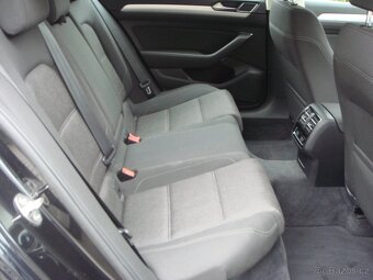 VW Passat variant B8 2.0tdi 110kw comfortline - 13