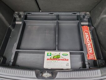 Kia Cee´d, 2012, 1,6GDI, 99kW, manuál - 13