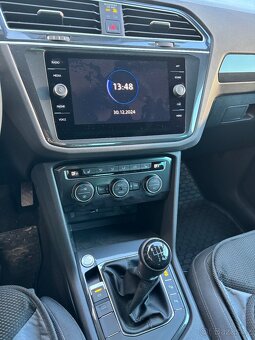VW Tiguan 2019, najeto 39 600 km, 1,5 TSI, 96 kW, Maraton Ed - 13