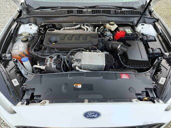 Ford Mondeo 2,0 D EcoBlue automat ST-LINE 190.000 km - 13