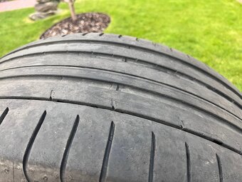 Kola Audi Q7, et 33, letní pneu - 13