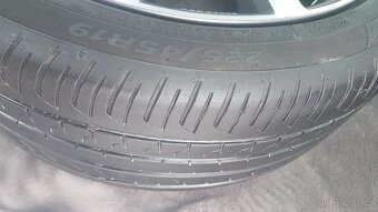 R19/ MITSUBISHI ASX/LANCER 225/45 R19/HYUNDAI I40 - 13