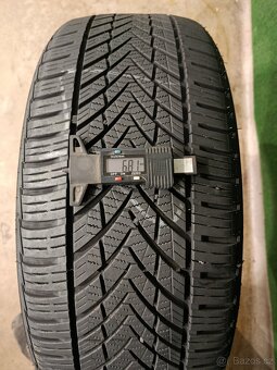 4ks celorocni 215/50/18 vredestein, tracmax - 13