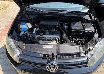 Volkswagen Golf 1,4i VI serviska , klima , benzín - 13
