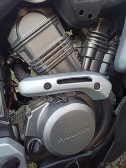 Honda XL 650V Transalp R.V.2002 - 13