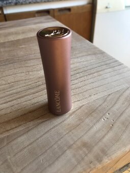 Nové rtěnky, nausnice, 3 orig.Lancome, spony , depilator - 13