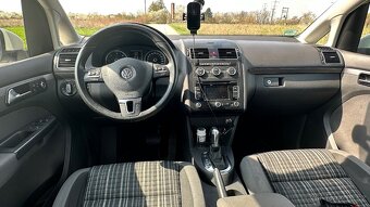 VW Touran Cross 2.0 TDI DSG, Panorama, TZ, Serviska - 13