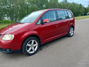 Volkswagen Touran 1.6 benzin kw 85 rok 2005 - 13