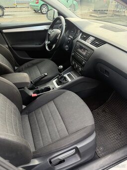 Škoda Octavia III 1.8 TSI kombi 132kW - 13