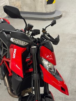 🏍️ Ducati Hypermotard 950 (2020) – 1. majitel, Ducati servi - 13
