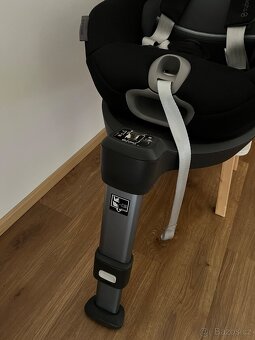 Autosedačka Cybex Sirona i-size včetně základny - 13