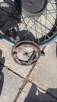 ČZ Předvalečná - Přední kola - 13