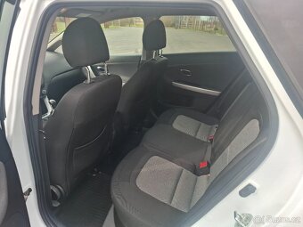 Kia Ceed 1.6CRDi 100kW,digi klima,tažné zařízení - 13