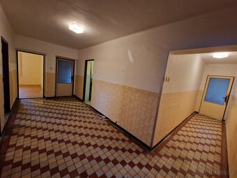 Prodej stavebního pozemku 4267 m² - 13