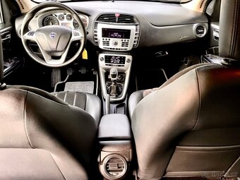 Lancia Delta 1.4 Turbo Oro - 13