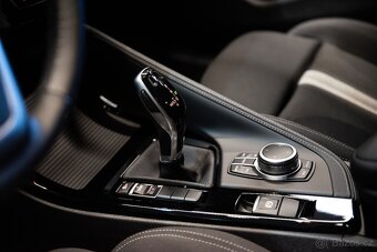 BMW X2 sDrive18i Advantage Plus - 20 tis. km, servis - 13