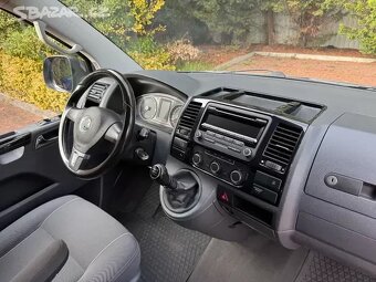 VW Multivan T5 2.0 TDI 103kW,Tempomat,Webasto,Tažné - 13
