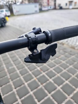 Scott Genius 910 2023 velikost M téměř nejeté - 13