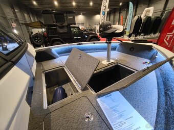 Prodám špičkový rybářský hliníkový člun ALBA 460 - 13