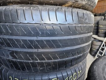 275/35R19 - 13