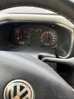 VW Transporter T4 Long 2.5 TDI chlaďák - 13