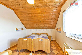 Prodej hotelu, penzionu, 1770 m², Malenovice - 13