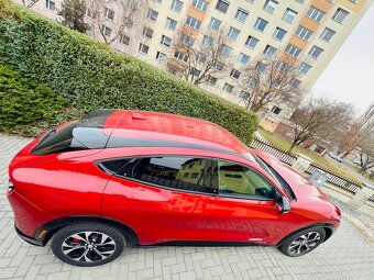 FORD MUSTANG MACH-E 4x4 273kW 98,7kW Koup.ČR,1.majitel - 13