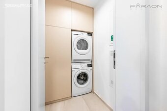 Pronájem bytu 3+kk 107 m² Mužíkova, Praha - Nusle - 13