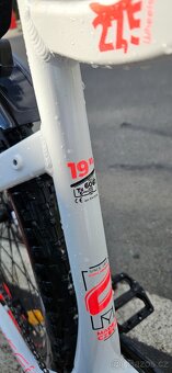 Elektrokolo CRUSSIS e-Guera 7.5-S 19" růžovo-bílá 2020 - 13