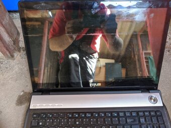 Asus N61J 2x - 13