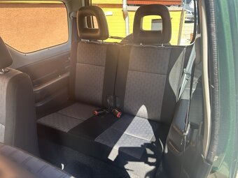Suzuki Jimny 1.3i 63kW 4x4 - 13