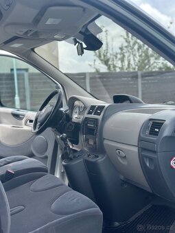 Fiat Scudo 2.0 Nafta 120 KW 2012 Rok - 13