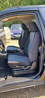 Suzuki Grand Vitara ll 1.6 benzin 4x4 z Talianska bez korozi - 13
