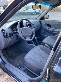 Hyundai Accent 1.3i, 63 kW, r. 2005 - 13