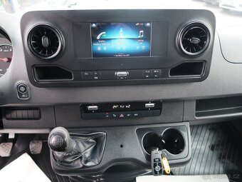 Mercedes-Benz Sprinter 319CDI,140kW,1majČR,10pal,DPH - 13