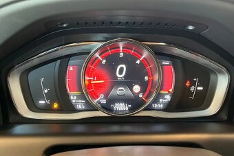 Volvo XC60 D4 Classic Summum rok 2017 - 13