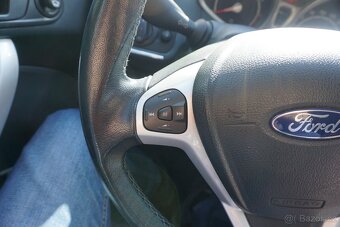 Ford Fiesta - 13