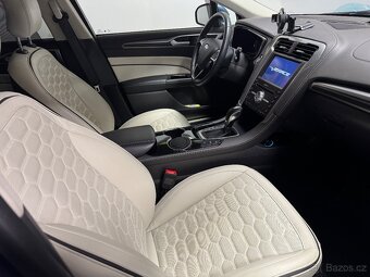FORD MONDEO 2.0 Hybrid ecvT Auto Vignale PANORAMA 1 MAJITEL - 13