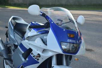Yamaha FZR1000Yamaha FZR1000 - 13