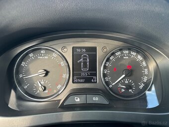 Škoda Rapid 1.2 Tsi 77 kw, style -1 majitel  xenony - 13