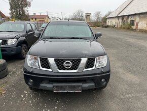 Prodám na Nissan Navara D40 4 dveř 2,5 nafta - 13