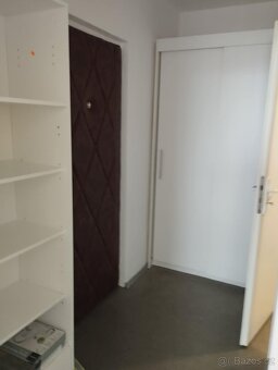 Pronájem 2kk 40m2 Mělník ul. Vlasákova - 13