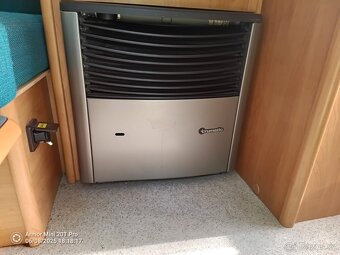 Hymer Eriba Future 430,2002,mover,nabíjecí 12V Lipo baterie - 13