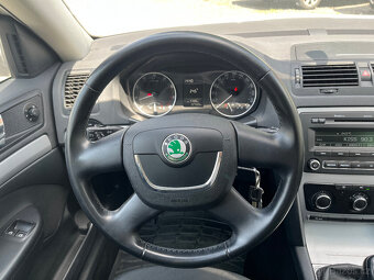 ŠKODA OCTAVIA  1,4 TSi  90 Kw ČR  - 13