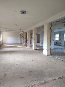 Pronájem skladových prostor, parkovacích stání - 13