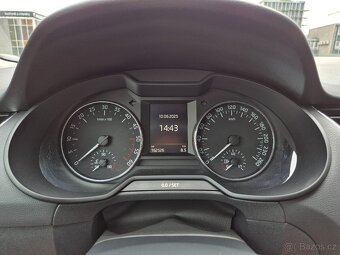 Škoda Octavia 3 Kombi 2.0 TDI DSG Elegance - 13