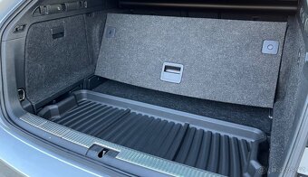 Škoda Superb 3 Combi 2.0 TDi 110 kw DSG Facelift - 13