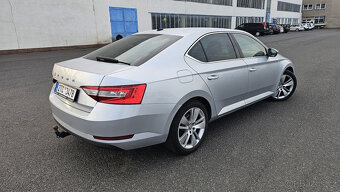 Pronájem Superb 2021 Taxi Bolt Uber 2.0 TDI automat - 13