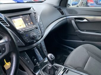 Hyundai i40 1,7 CRDi 104kW
Ojeté, 2017, 255 000 km - 13